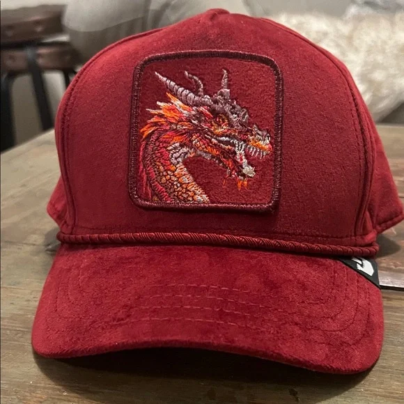 DRAGON - Royalty Goorin Bros Burgundy Cap / limited edition/ velvet NWOT - Picture 1 of 8